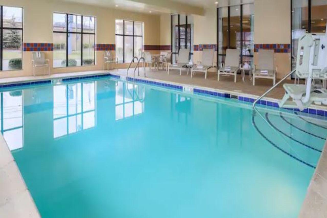 Hampton Inn & Suites West Haven Zewnętrze zdjęcie