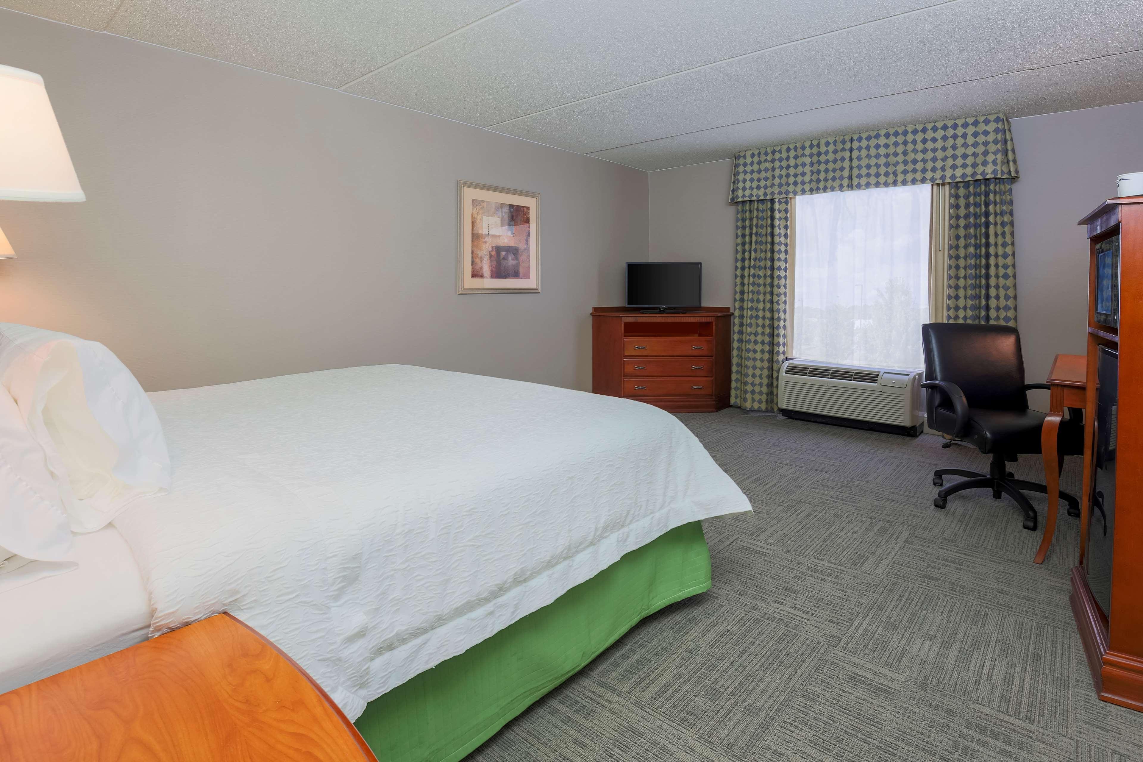 Hampton Inn & Suites West Haven Zewnętrze zdjęcie
