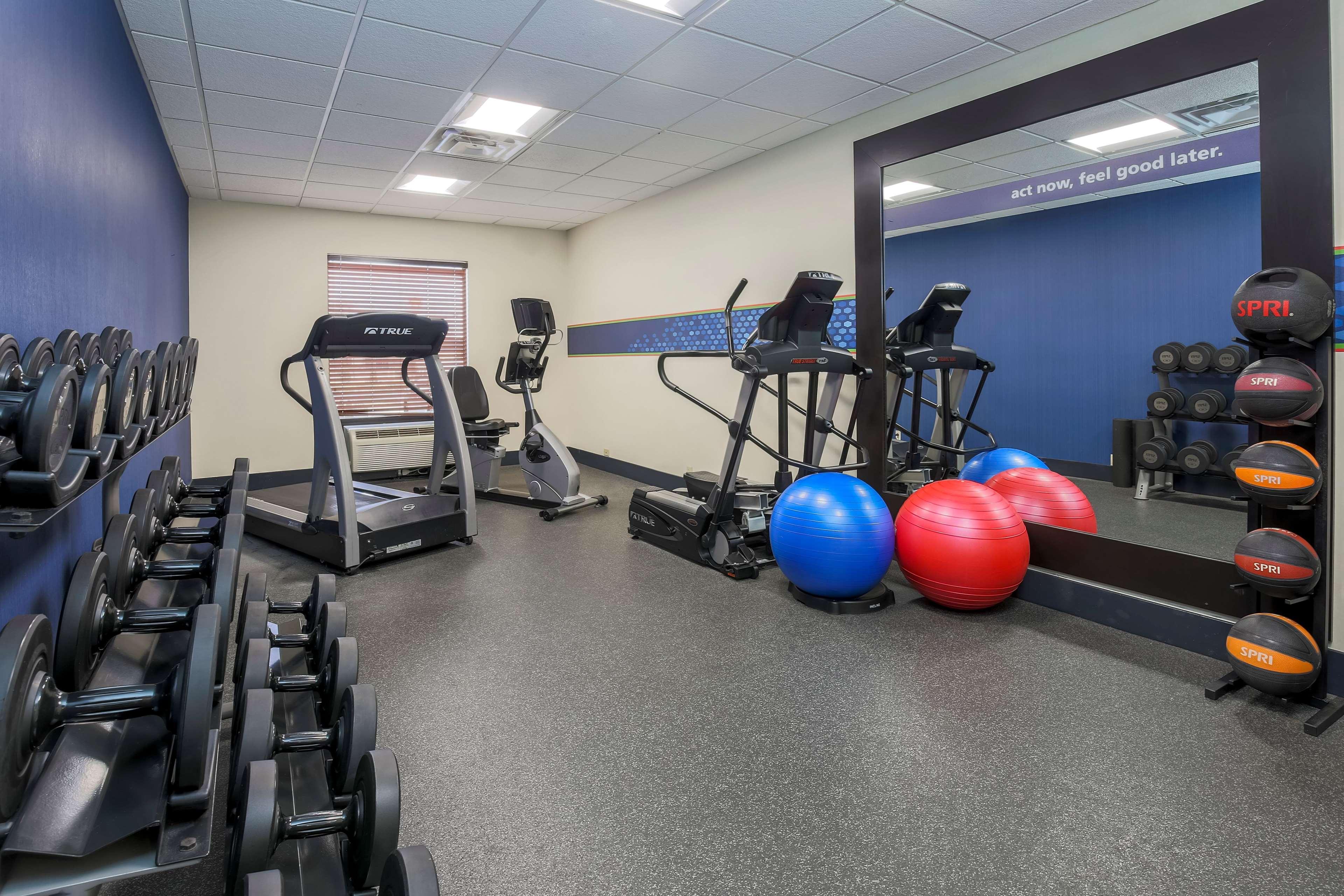 Hampton Inn & Suites West Haven Zewnętrze zdjęcie