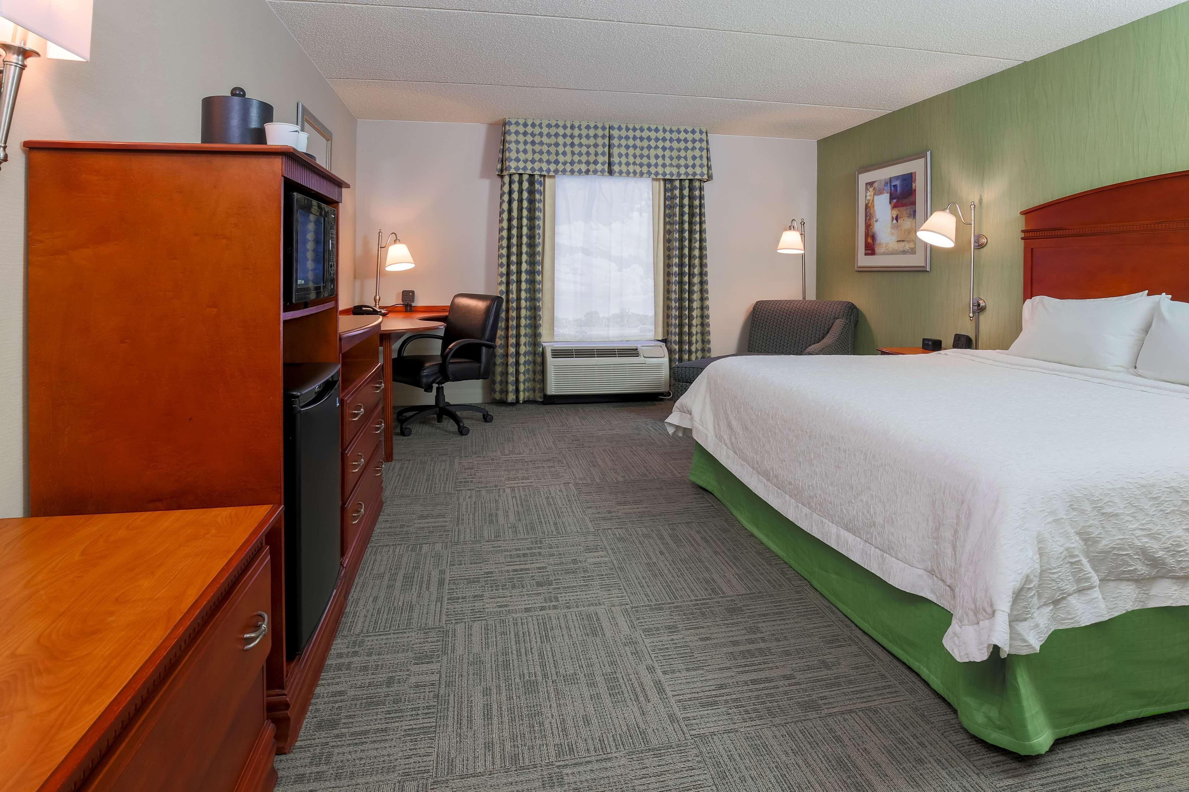 Hampton Inn & Suites West Haven Zewnętrze zdjęcie