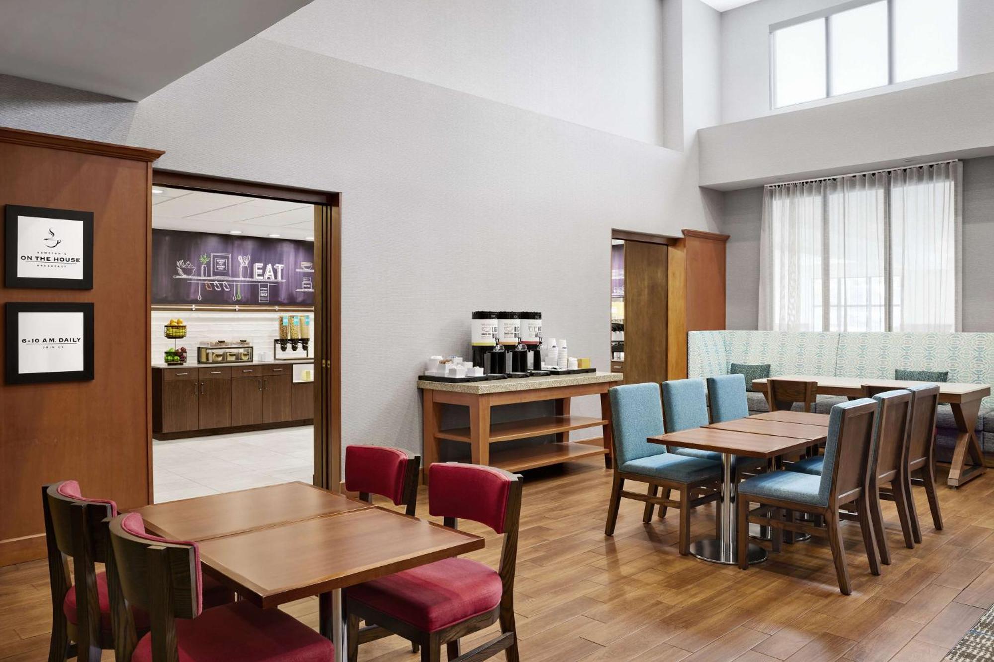 Hampton Inn & Suites West Haven Zewnętrze zdjęcie